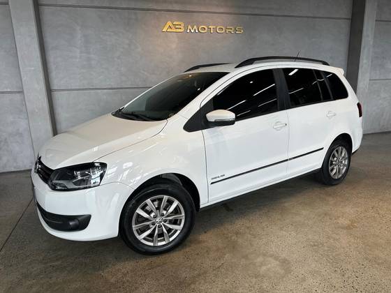 VOLKSWAGEN SPACEFOX 1.6 MI HIGHLINE 8V FLEX 4P AUTOMATIZADO VOLKSWAGEN SPACEFOX 1.6 MI HIGHLINE 8V FLEX 4P AUTOMATIZADO